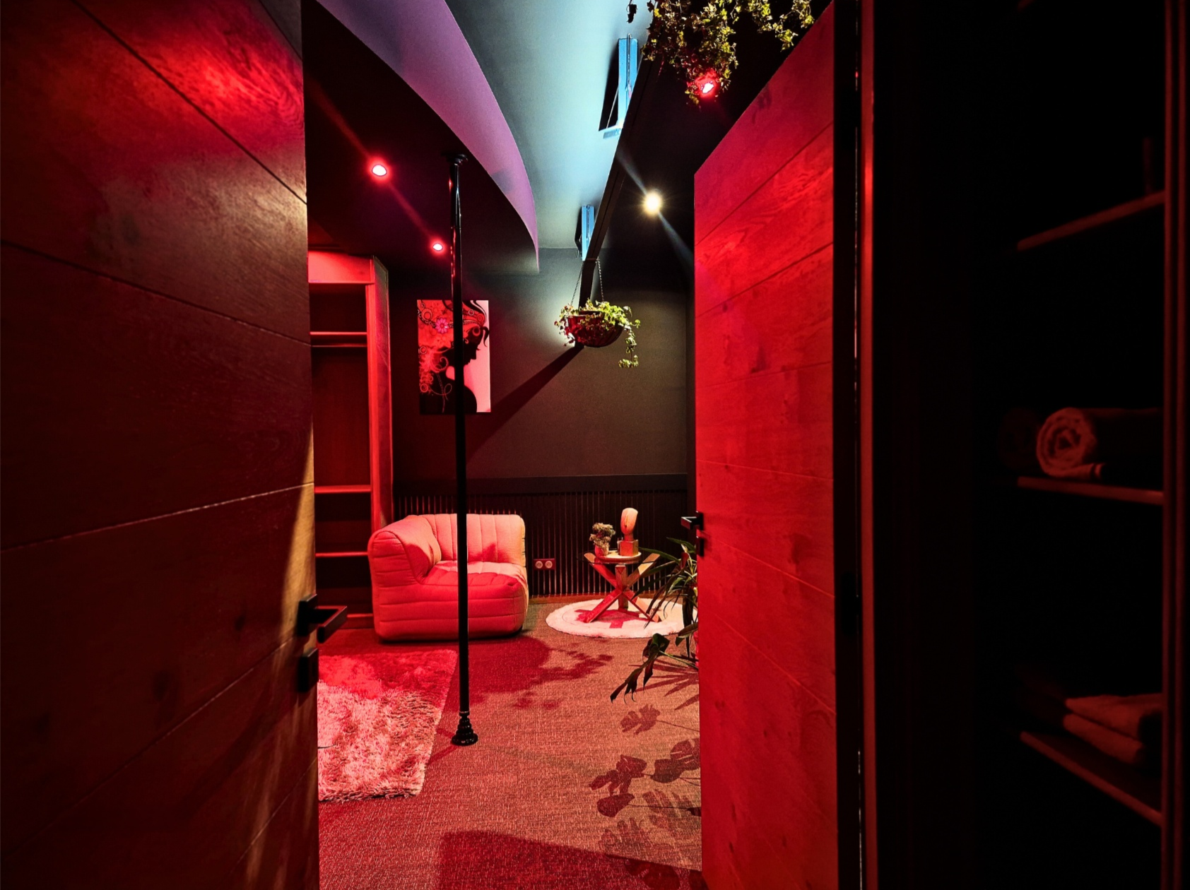 701 love box geisha
